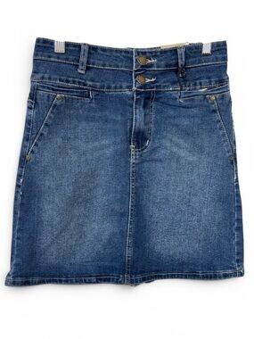 Red Star Classic Blue Denim Mini Skirt - Size 2/26